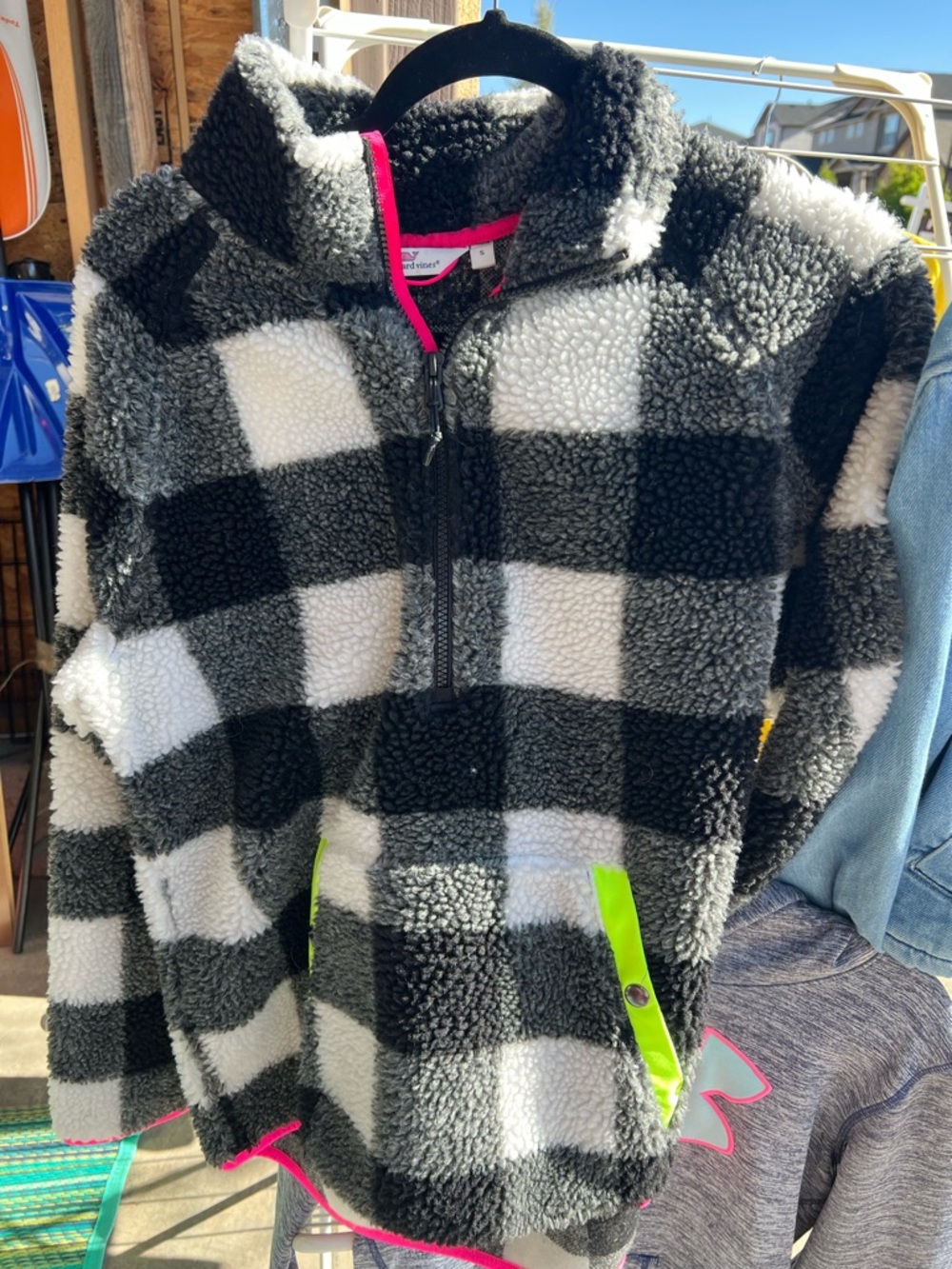 Vineyard Vines, Sm Check Sherpa Pullover Hoodie - Neon Trim